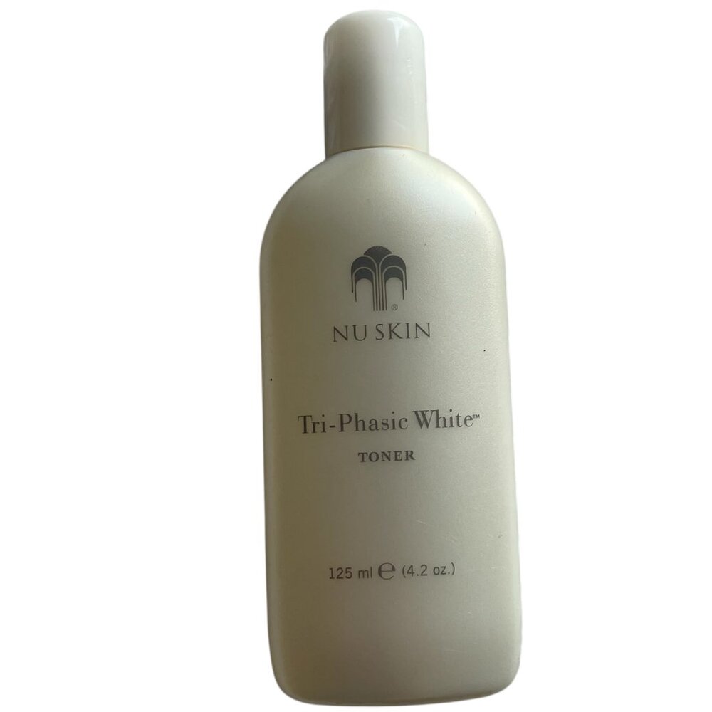 Nu Skin Tri-Phasic White Toner Nutricentials 4.2 oz / 125 ml 60% Full